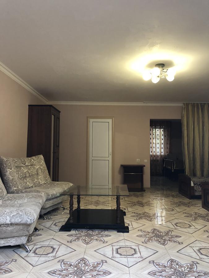 אדלר Guest House Dvin מראה חיצוני תמונה